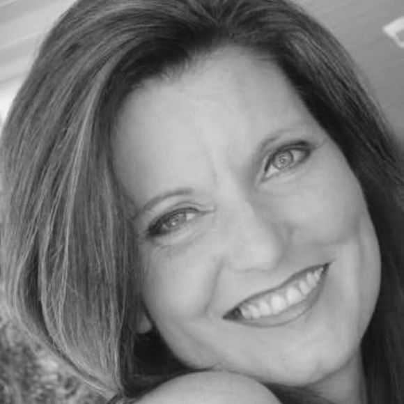 Meet your Posher, Jeana - Picture 1 of 1